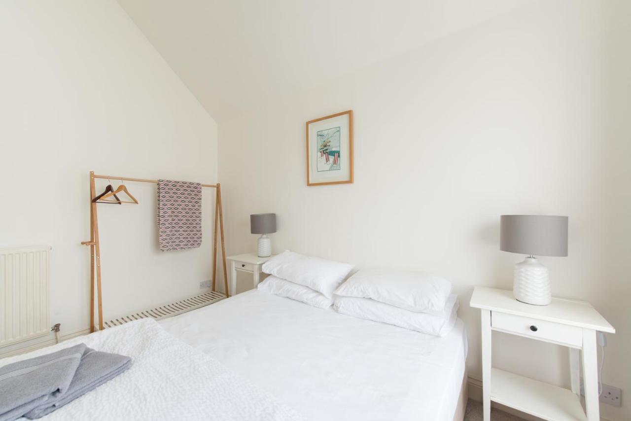 My Place Go - Cirencester Eksteriør bilde
